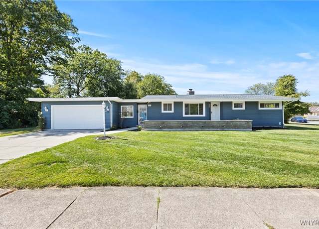 Property at 1076 98th St, Niagara Falls, NY 14304, 2 beds, 2 baths
