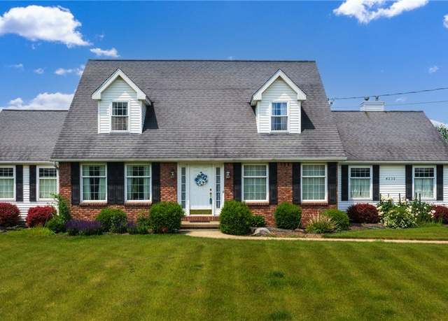 Property at 4230 Shisler Rd, Clarence, NY 14031, 3 beds, 2.5 baths