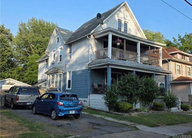 Property at 165 Delaware St, Tonawanda, NY 14150, 4 beds, 2 baths
