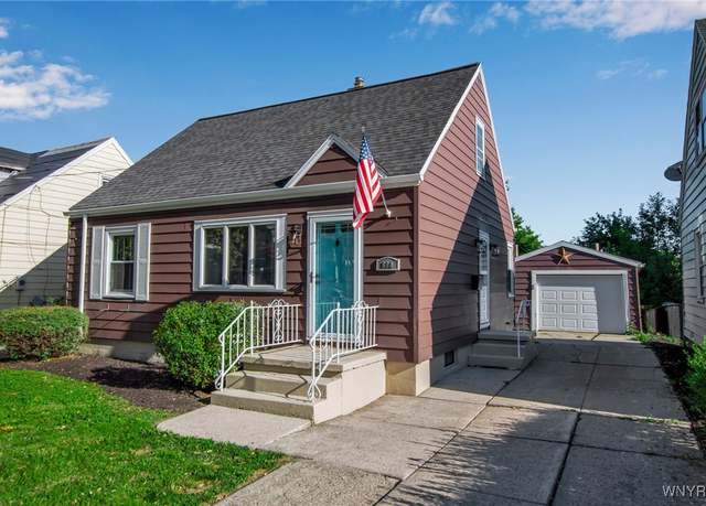 Property at 800 Tifft St, Buffalo, NY 14220, 3 beds, 1 bath
