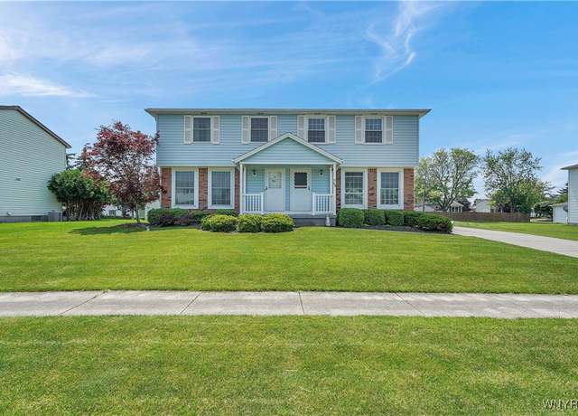 Property at 93 Jessica Ln, Cheektowaga, NY 14043, 6 beds, 2 baths