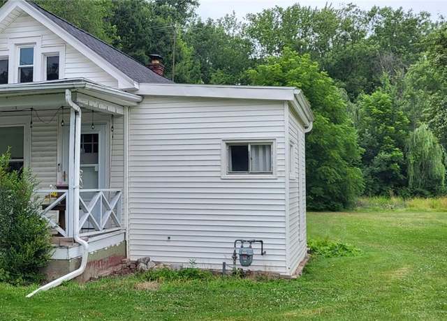 Property at 1091 Ruie Rd, North Tonawanda, NY 14120, 2 beds, 1 bath