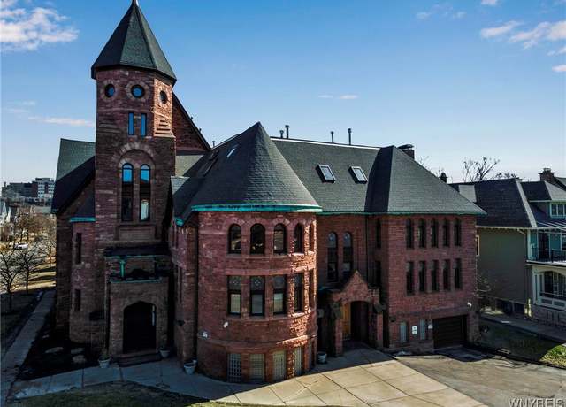Property at 233 Richmond Ave #15, Buffalo, NY 14222, 2 beds, 1.5 baths