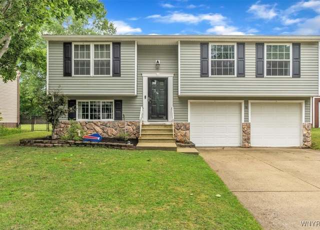 Property at 76 Foxcroft Dr, Hamburg, NY 14075, 3 beds, 1 bath