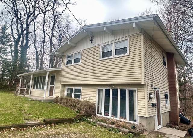 Property at 35 Ward Ave, Hanover, NY 14136, 3 beds, 1 bath