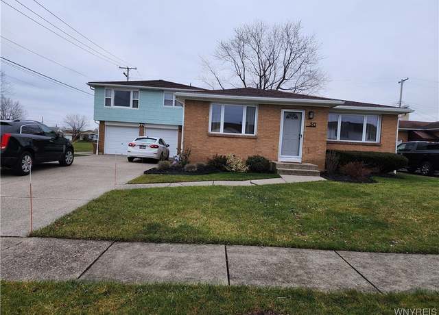 Property at 30 Lloyd Dr, Cheektowaga, NY 14225, 5 beds, 3 baths