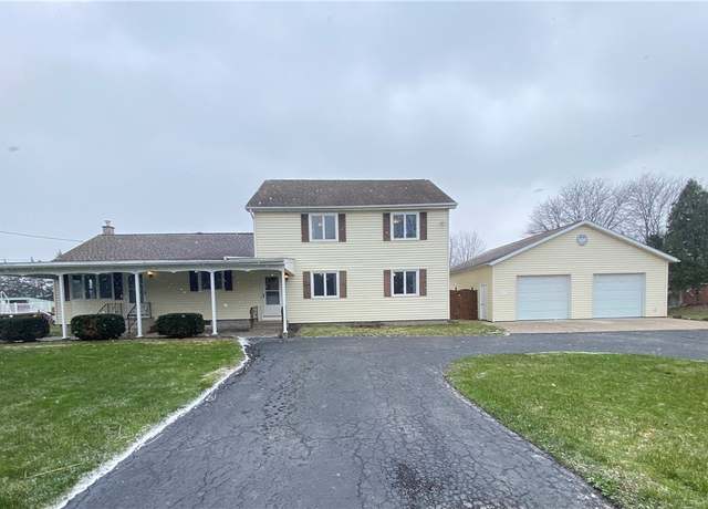 Property at 6080 Strauss Rd, Lockport-town, NY 14094, 6 beds, 2 baths