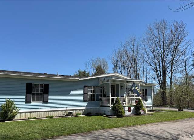Property at 217 Dogwood St, Newstead, NY 14001, 3 beds, 2 baths