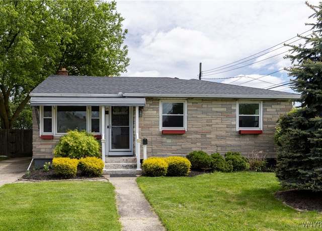 Property at 35 Tillotson Ave, Cheektowaga, NY 14225, 3 beds, 1.5 baths