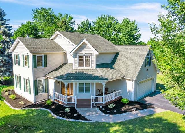 Property at 7 Casewood Dr, Wilson, NY 14172, 3 beds, 2.5 baths