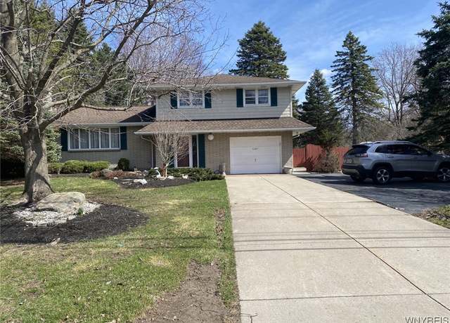 Property at 1187 Borden Rd, Cheektowaga, NY 14043, 3 beds, 1.5 baths