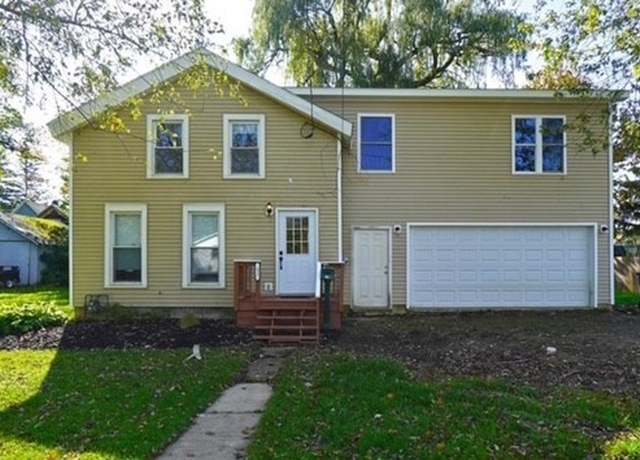 Property at 21 Maple St, Evans, NY 14006, 3 beds, 3 baths