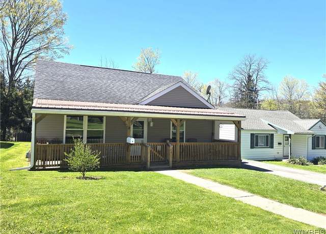 Property at 3 Medbury Hts, Cuba, NY 14727, 4 beds, 1 bath