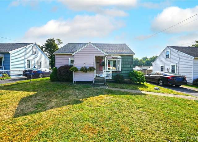 Property at 6551 Hamilton Dr, Evans, NY 14047, 4 beds, 1 bath
