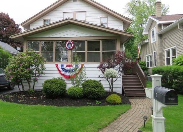 Property at 77 Marengo Ave, Hamburg, NY 14075, 3 beds, 1.5 baths