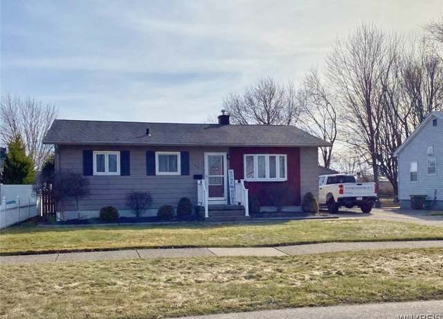 Property at 43 Ridgedale Cir, Tonawanda-city, NY 14150, 3 beds, 1 bath