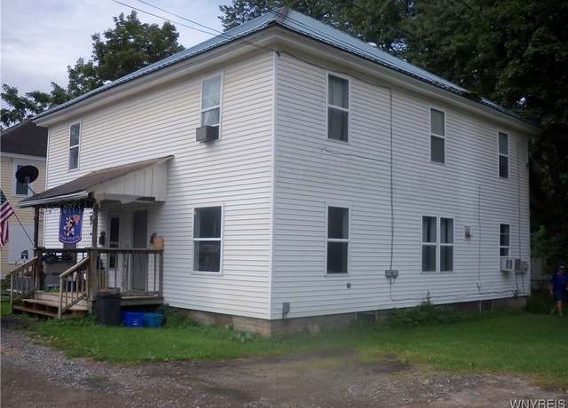 Property at 19 Washburn Ave, Franklinville, NY 14737, 6 beds, 2 baths