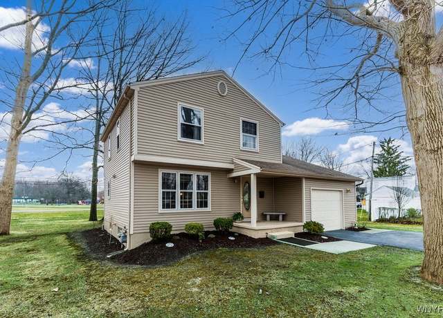 Property at 3291 Warner Dr, Grand Island, NY 14072, 3 beds, 1.5 baths