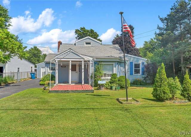 Property at 6689 Prescott Dr, Evans, NY 14047, 3 beds, 1 bath