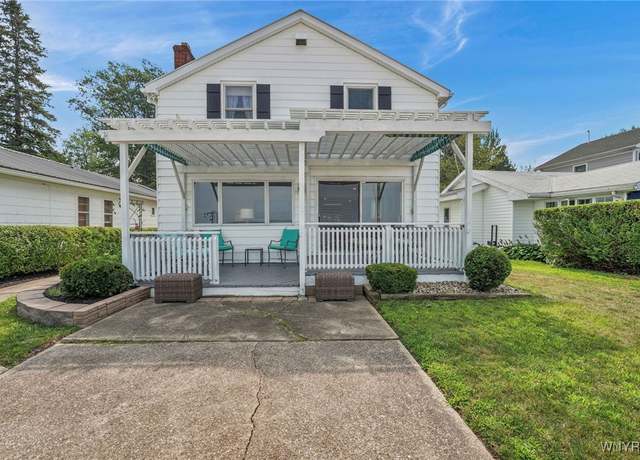Property at 1160 Stewart Ave, Hanover, NY 14136, 5 beds, 2 baths