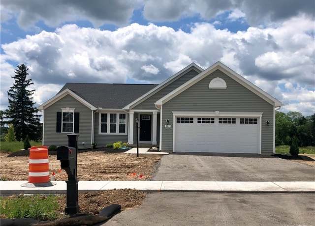Property at 6409 Deanna Dr, Hamburg, NY 14075, 3 beds, 2 baths