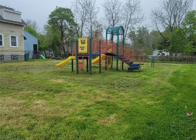 Property at 23 Earl Pl, Buffalo, NY 14211
