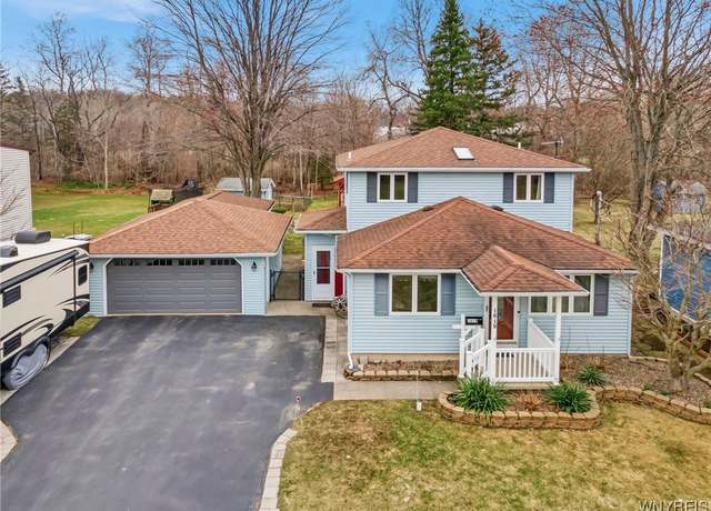 Property at 1619 Meadow Dr, Alden, NY 14004, 4 beds, 2 baths