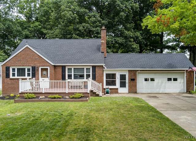 Property at 130 Hi View Ter, West Seneca, NY 14224, 3 beds, 2 baths