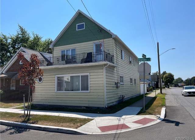 Property at 100 Shanley St, Cheektowaga, NY 14206, 4 beds, 2 baths
