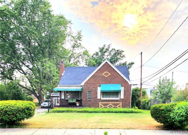 Property at 25 Campbell Rd, Cheektowaga, NY 14215, 2 beds, 1 bath
