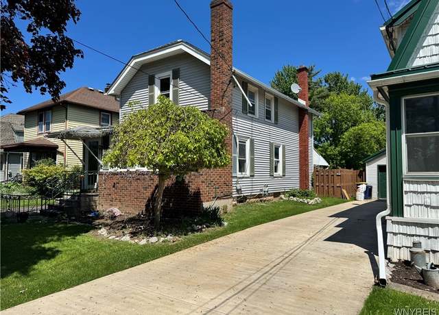 Property at 52 S New York St, Lockport-city, NY 14094, 3 beds, 1 bath