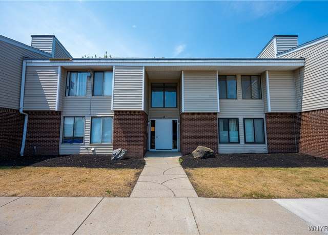 Property at 2 Southcreek Ct Unit B, Amherst, NY 14051, 2 beds, 1 bath