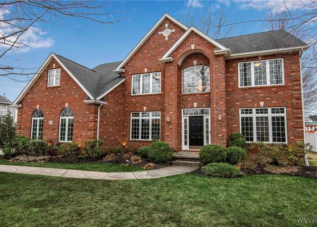 Property at 310 Renaissance Dr, Amherst, NY 14221, 4 beds, 2.5 baths
