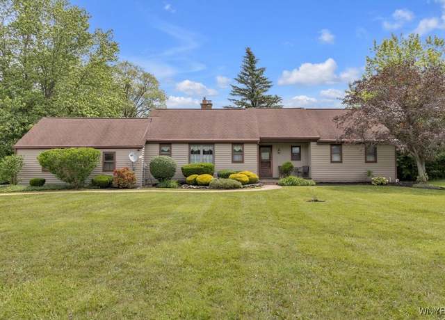 Property at 5525 Salt Rd, Clarence, NY 14031, 3 beds, 2 baths