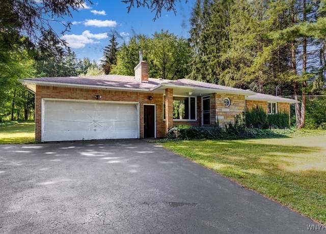 Property at 844 Mammot Rd, Darien, NY 14004, 3 beds, 1.5 baths