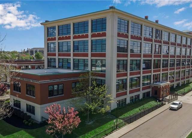 Property at 2917 Main St Unit G15, Buffalo, NY 14214, 1 bed, 1 bath