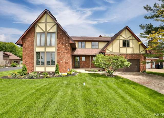 Property at 2227 West River Rd, Grand Island, NY 14072, 3 beds, 2.5 baths