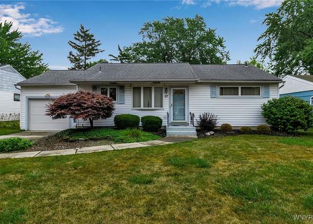 Property at 67 Castle Ct, Amherst, NY 14226, 2 beds, 1 bath