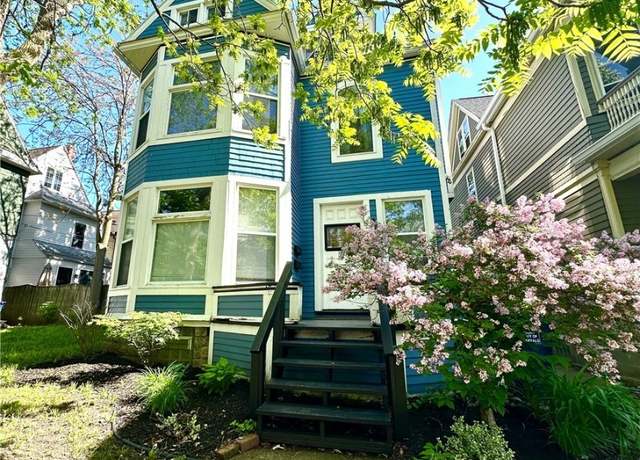 Property at 575 Auburn Ave, Buffalo, NY 14222, 6 beds, 3 baths