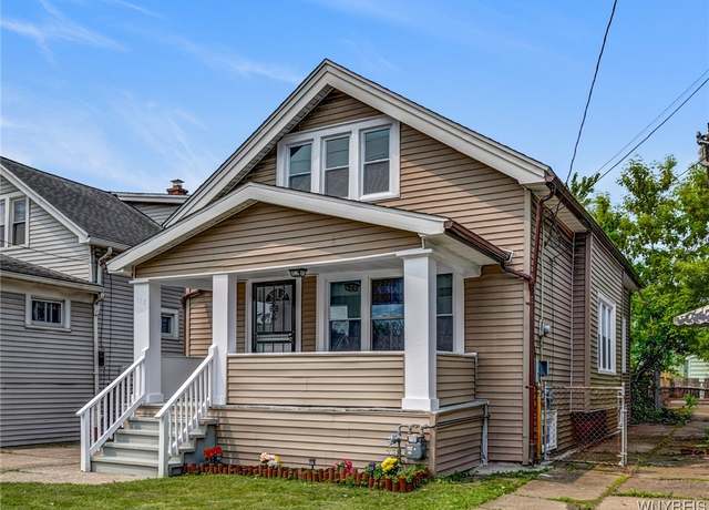 Property at 118 E End Ave, Buffalo, NY 14225, 4 beds, 2 baths