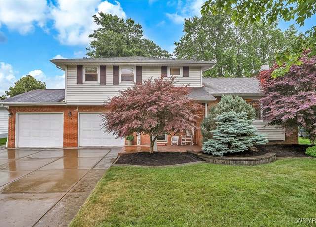 Property at 17 Treehaven Rd, West Seneca, NY 14224, 3 beds, 1.5 baths