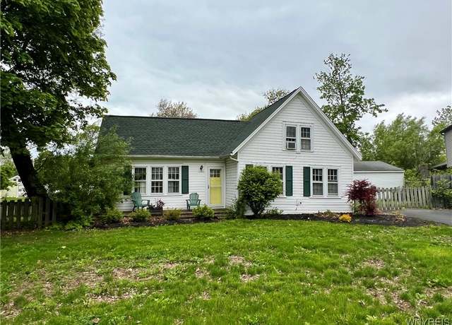 Property at 3151 Winsted Rd, Hamburg, NY 14075, 2 beds, 1 bath