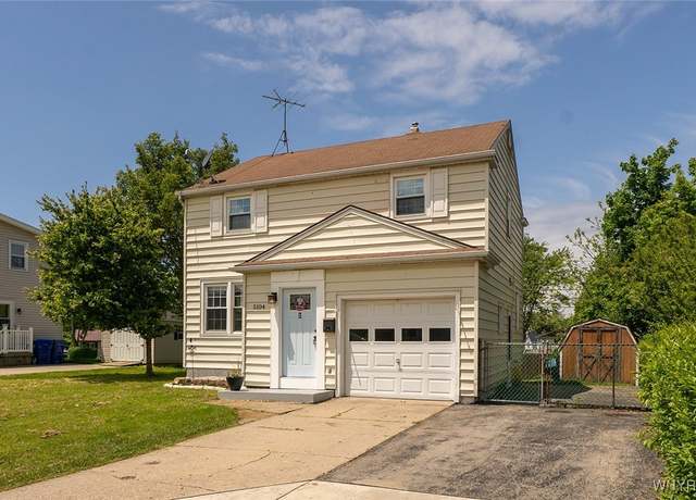 Property at 5104 Morgan Pkwy, Hamburg, NY 14075, 3 beds, 1 bath