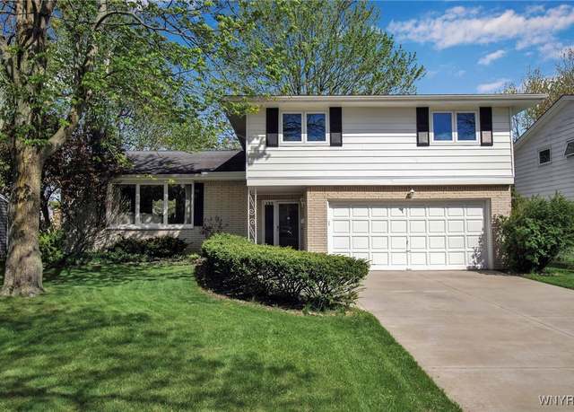 Property at 129 Summerview Rd, Amherst, NY 14221, 4 beds, 2.5 baths