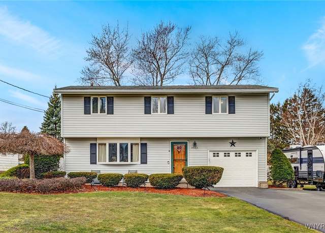 Property at 4532 Lincoln Dr, Royalton, NY 14067, 4 beds, 1.5 baths