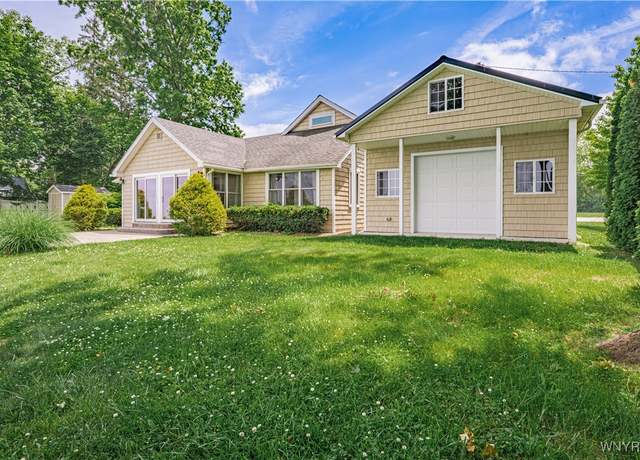 Property at 353 Ontario St, Wilson, NY 14172, 3 beds, 1.5 baths