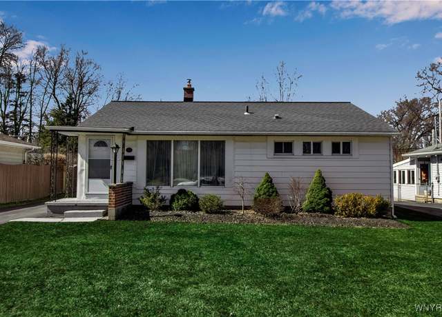 Property at 40 Lorfield Dr, Amherst, NY 14226, 3 beds, 2 baths