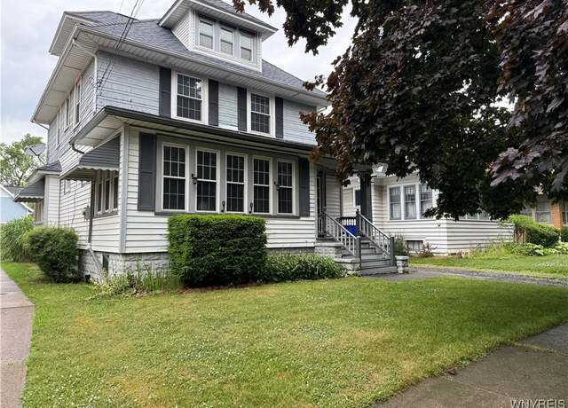 Property at 260 Wheatfield St, North Tonawanda, NY 14120, 4 beds, 1.5 baths