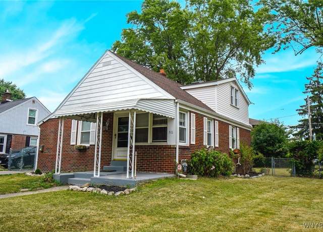 Property at 511 Walton Dr, Cheektowaga, NY 14225, 3 beds, 1 bath