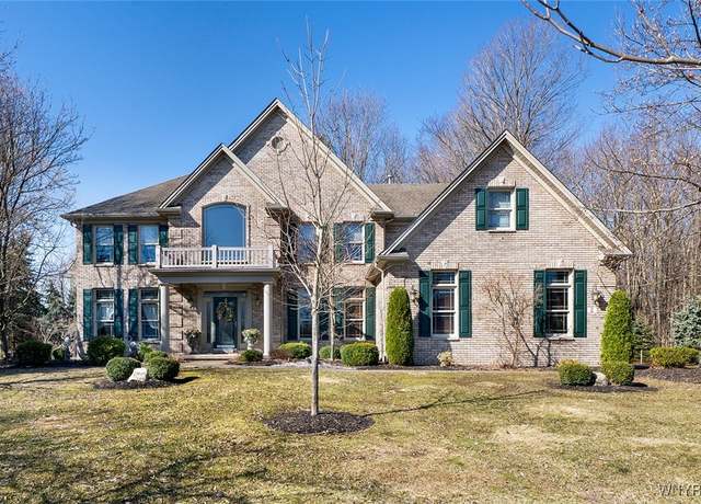 Property at 2 Soldier Wood Cir, Orchard Park, NY 14127, 4 beds, 3.5 baths